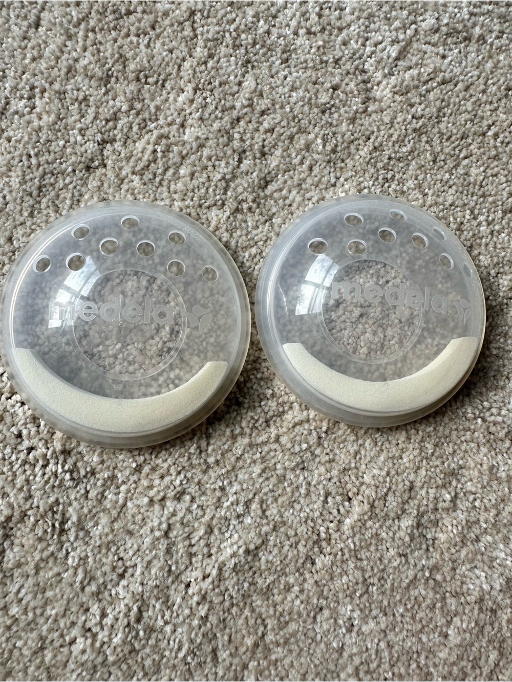 Medela soft shells